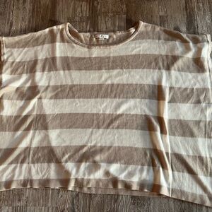 Women’s New York & Co. Cape Sleeve Sweater Size XS